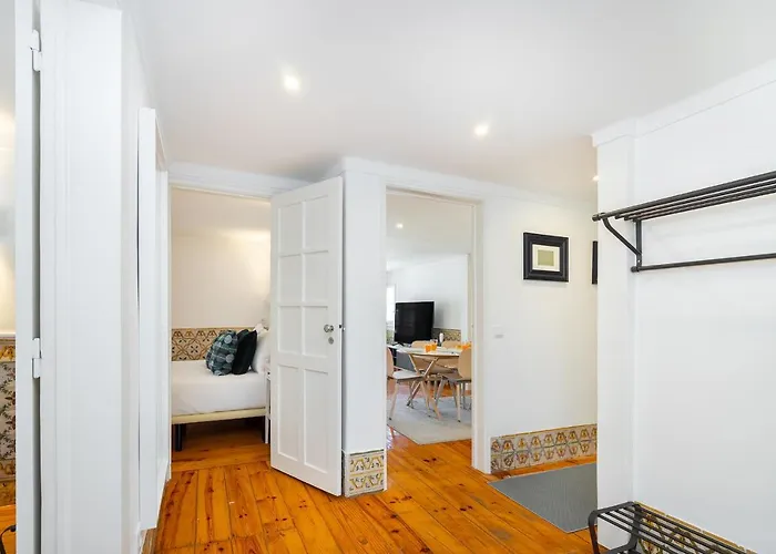 Whome Charming And Historical In Santa Justa *