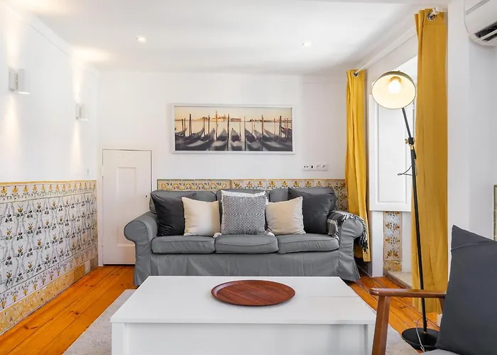 شقة Whome Charming And Historical In Santa Justa Lisboa