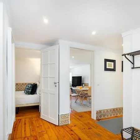 Whome Charming And Historical In Santa Justa *