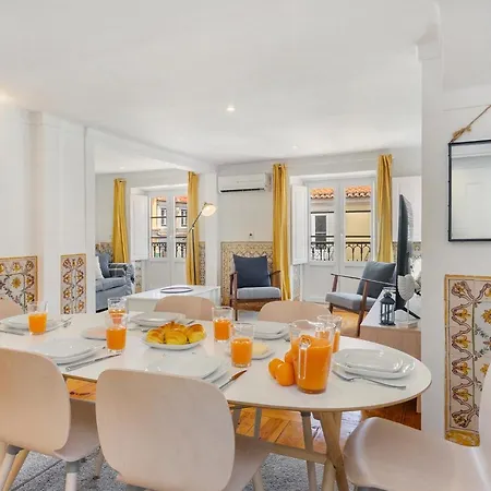 Whome Charming And Historical In Santa Justa * Lisbona