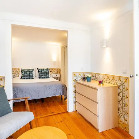 Whome Charming And Historical In Santa Justa Apartman